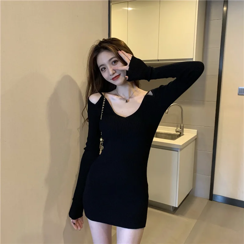 

2021 New Korean Style Sense of Design Western Style V-neck Strap Dress Women's Sexy Short Temperamental Dress Jum