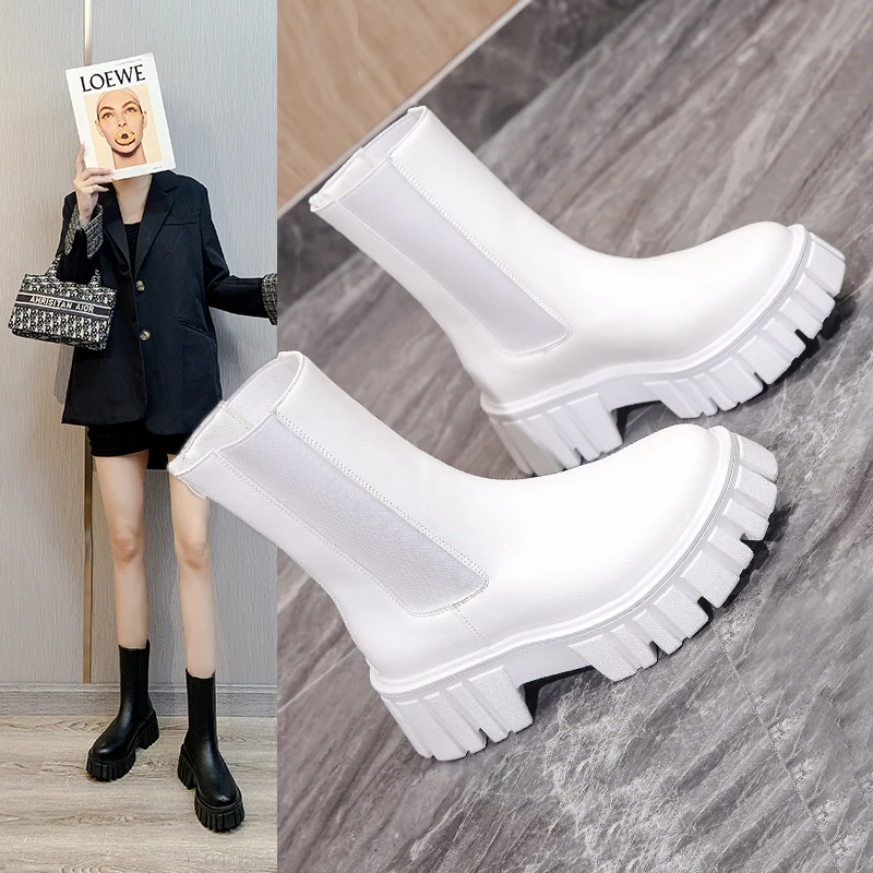 

2021 New Trend Chunky Boots Fashion Platform Women Ankle Female Sole Pouch Ankle Botas Mujer Round Toe Slip-On Botas Altas Mujer