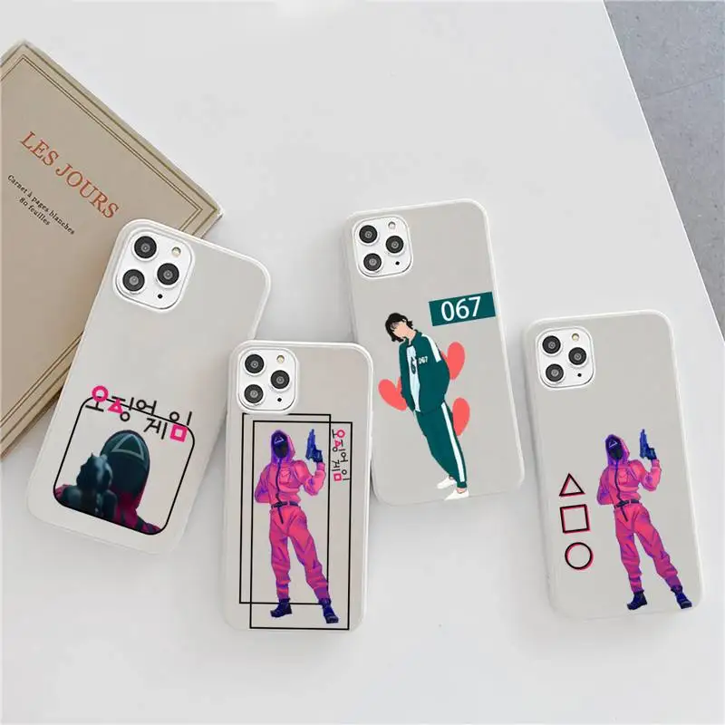

Squid Game Phone Case Candy Color for iPhone 6 6S 7 8 11 12 XS X SE 2020 XR mini pro Plus MAX mobile bags Pink Soldiers