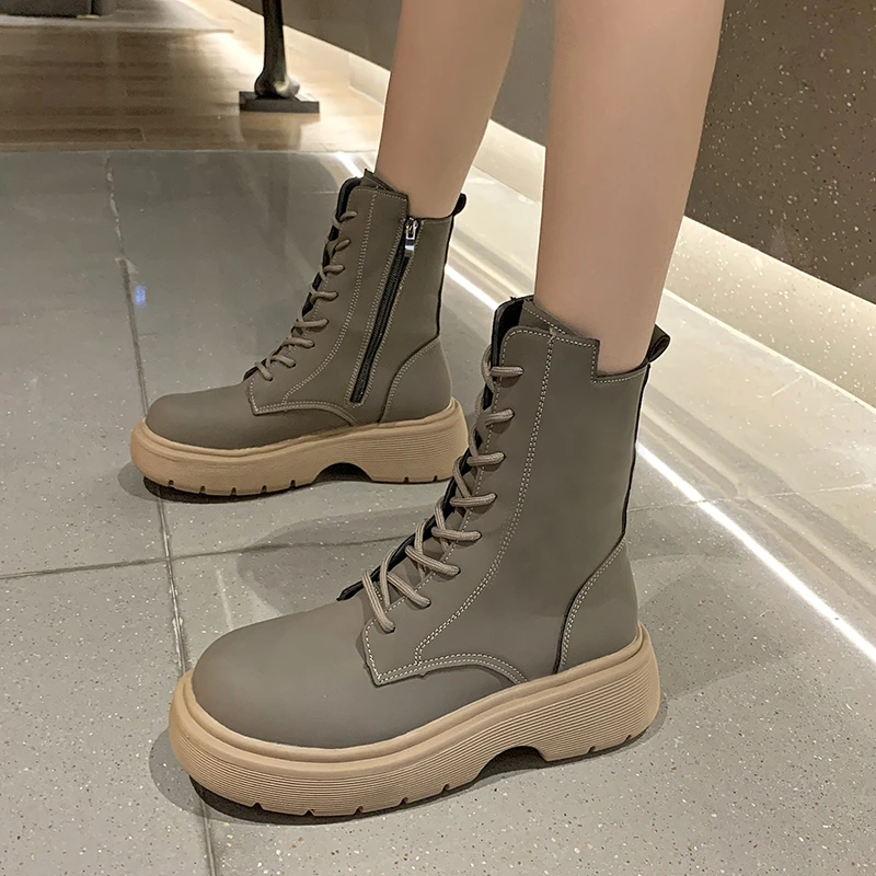 

New Lacing Women Snow Boots Side Zipper Platform Woman Winter Shoes Warm Non-slip Fashion Round Head Plush Female Boots 2021