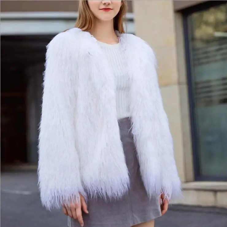 

New Women Fluffy Fake Lamb Fur Jackets Short Section Plush Casaco Feminino Inverno Winter Female Faux Coats Warm Clothes J3508