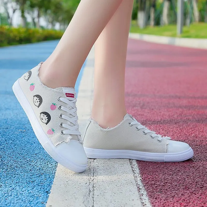 

Women Canvas Shoes 2020 Spring Cartoon Cat Women Casual Shoes Comfortable Flat Vulcanize Shoes Women Sneakers White Shoes