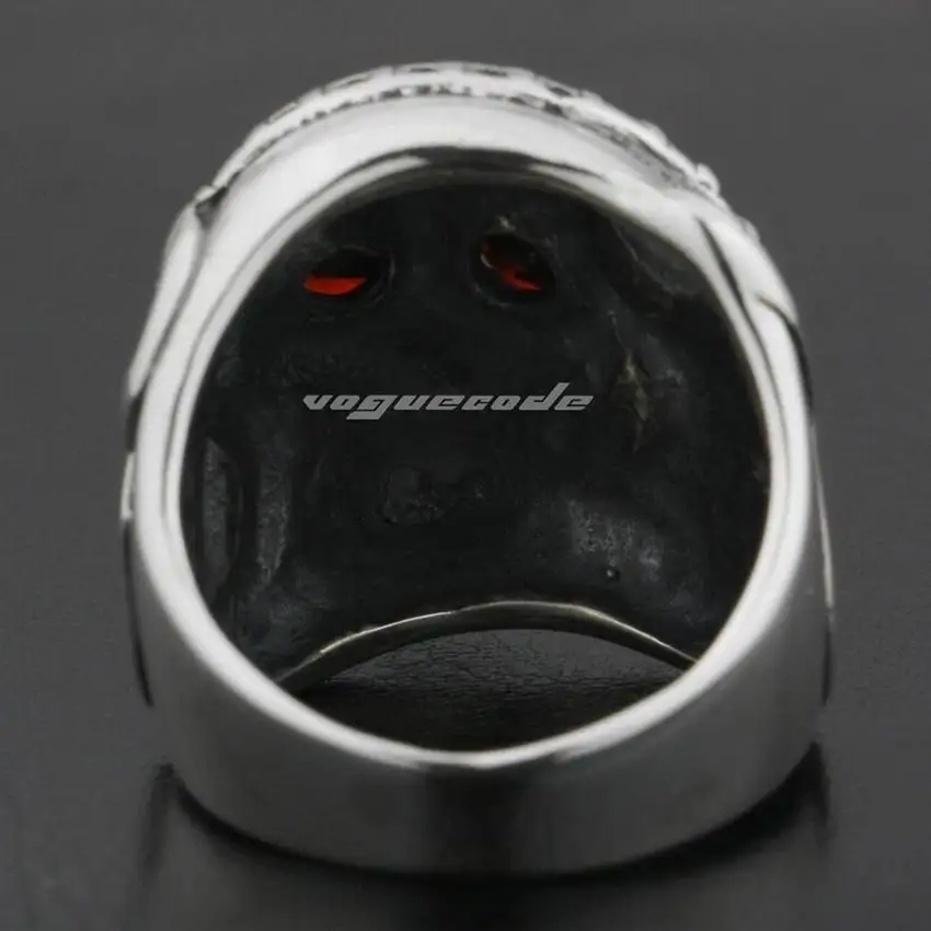 925 пробы Серебряная гитара Музыка Череп Красный глаз с фианитами мужское