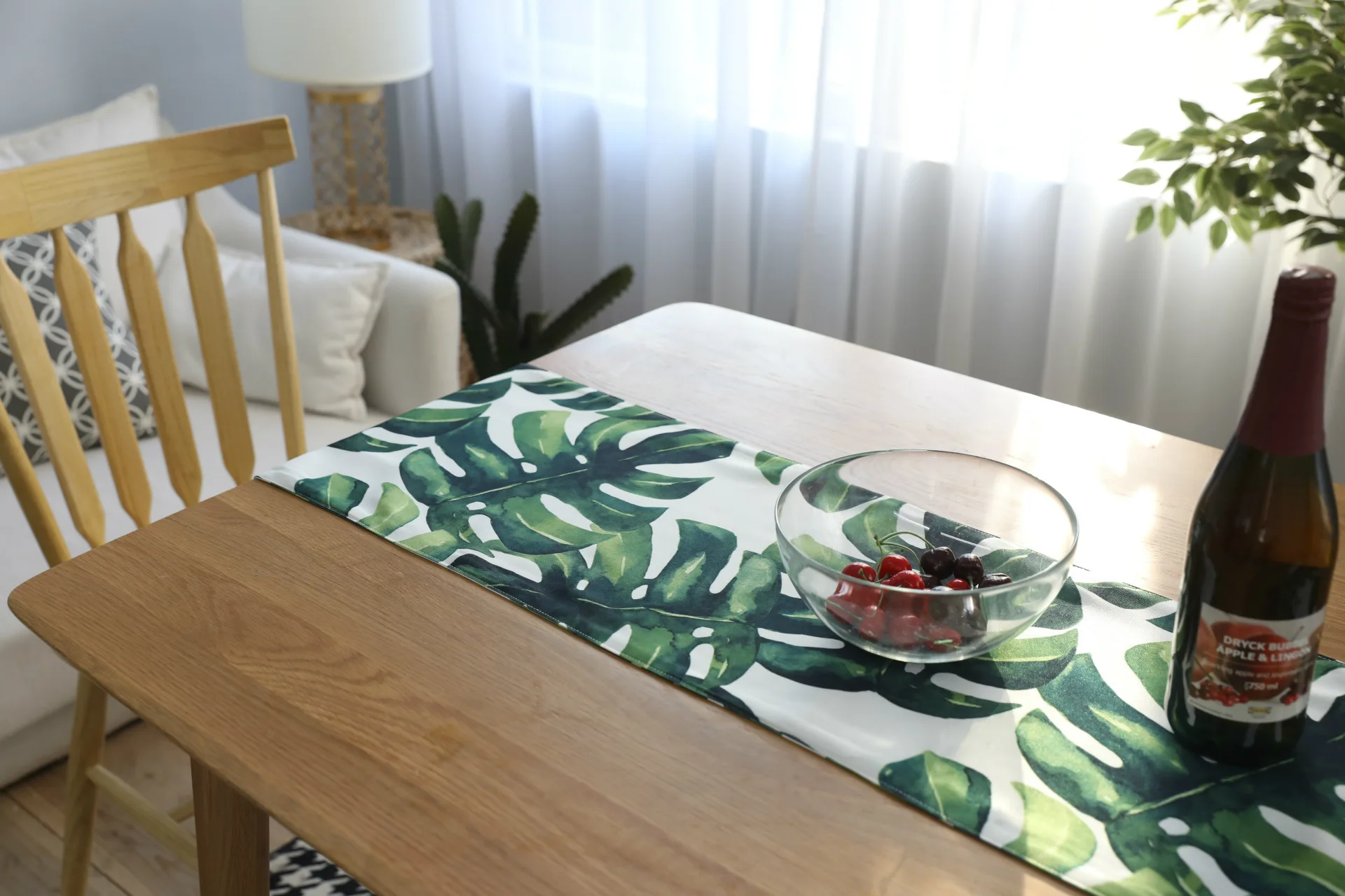 

Yaapeet Printed Table Flag Nordic Simple Plant Dining Table Cloth TV Cabinet Coffee Table Tablecloth Tablecloth Cover Towel