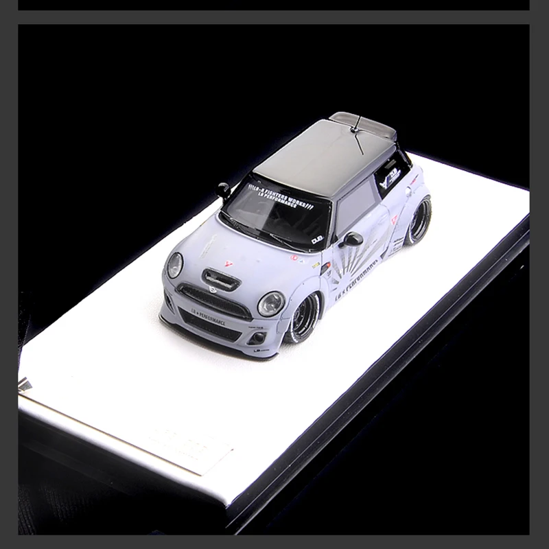 

1:64 Simulation Resin Mini MINI Car Model Collection Children's Toy Car Birthday Gift Auto Show Gift Art Decoration