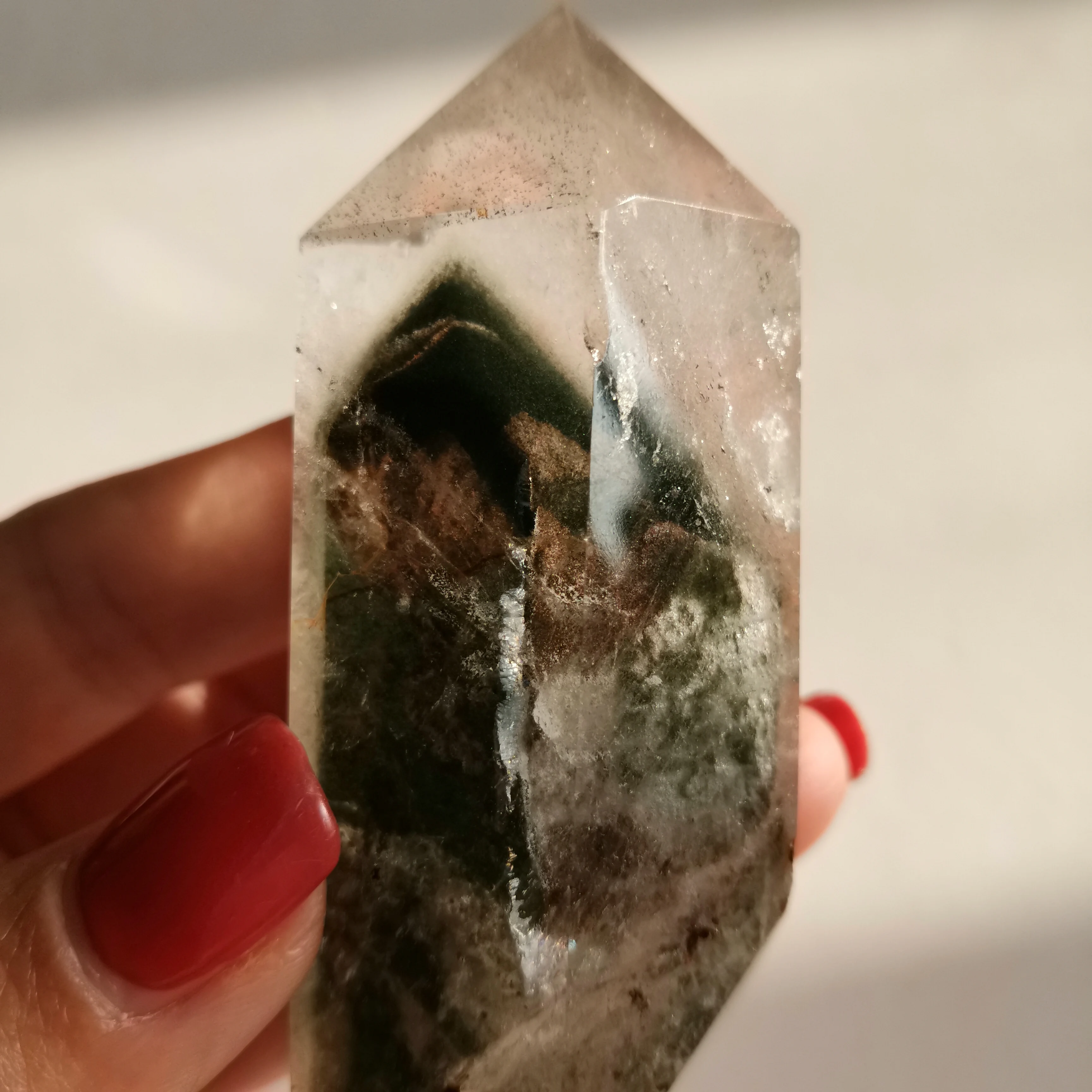 Кристаллы dohaibogoo helaing 126 г естественные характеристики зеленый Phantom Quartz одна точка