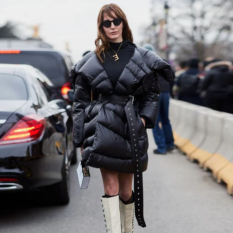 Необычная нишевая куртка из натурального утиного пуха женская зимняя новая