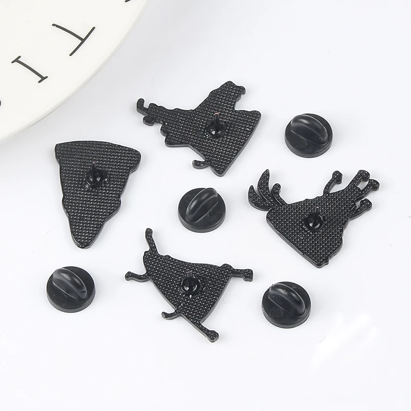 Эмалированная брошь в виде пиццы с изображением японского воина крутой