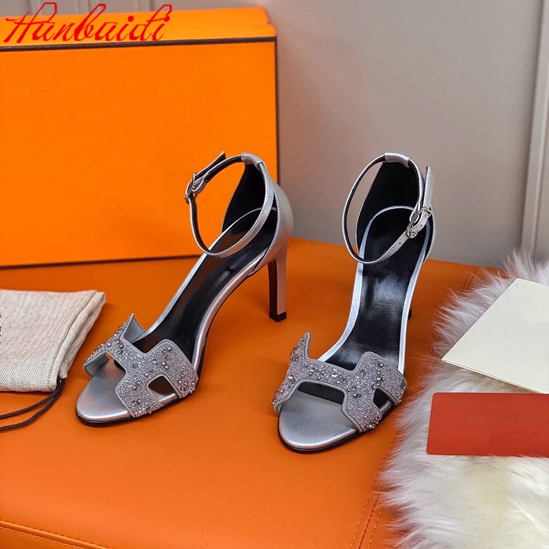 

Mental Chain Summer Sandal Women Genuine Leather Women Beach Shoes for Woman Summer Outdoor Flat Sandalias With Metal Chain 40