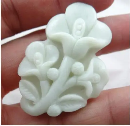 Натуральный камень бирюзовый кварцевый кристалл ручная работа цветочный амулет