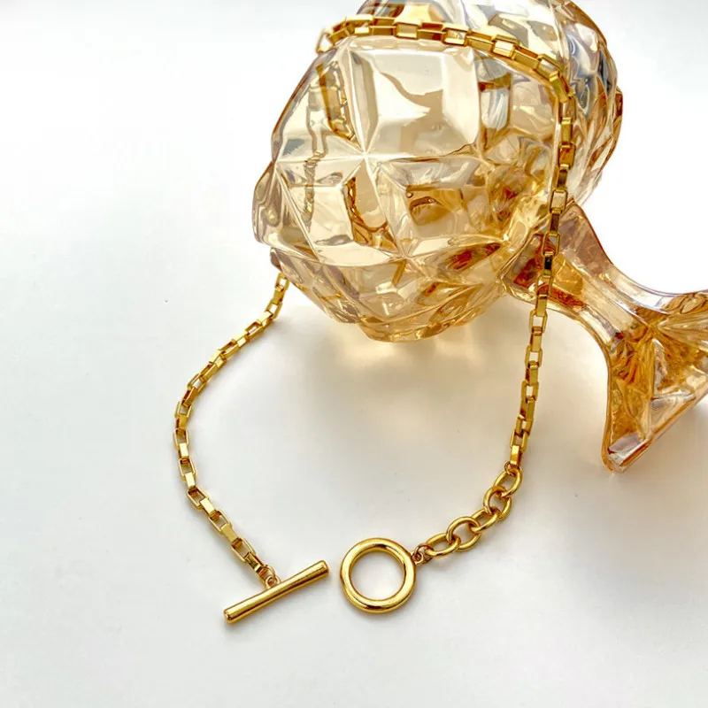 

Vintage Metal Clavicle ChainNecklace Women Jewelry New Gift