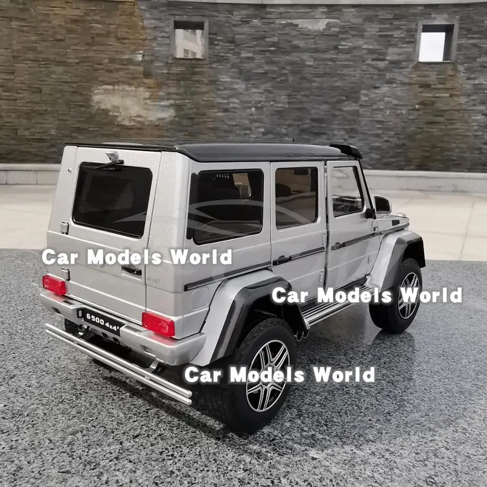 Модель литая автомобиля почти настоящая для G-класса 4x4 (серебристый) 1:18 +