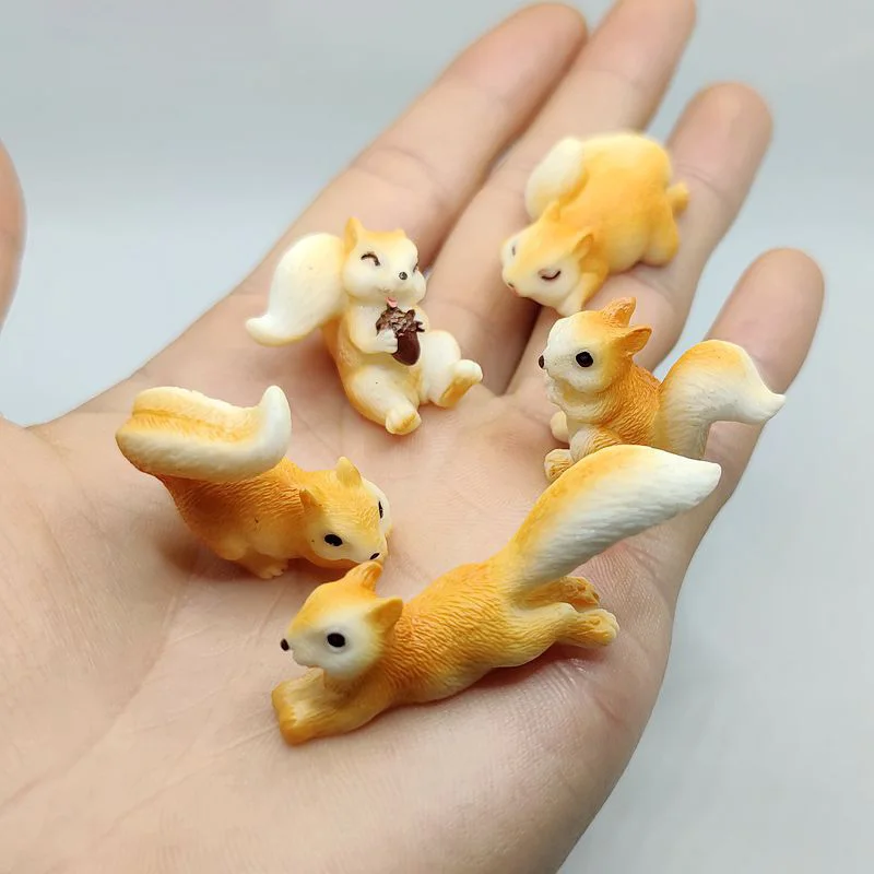 Искусственный лес животное белка семья опавшие листья сосновые конусы