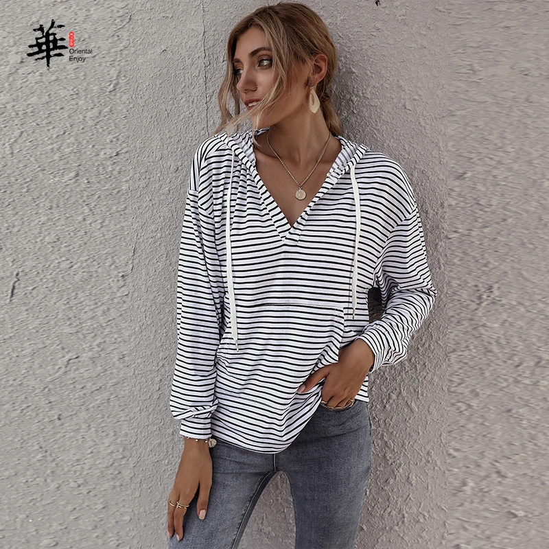 

Black and White Striped Hoodie Loose Hoodie Shirt Winter Tops for Women Long Sleeve Sweatshirt Casual Fashion Clothes