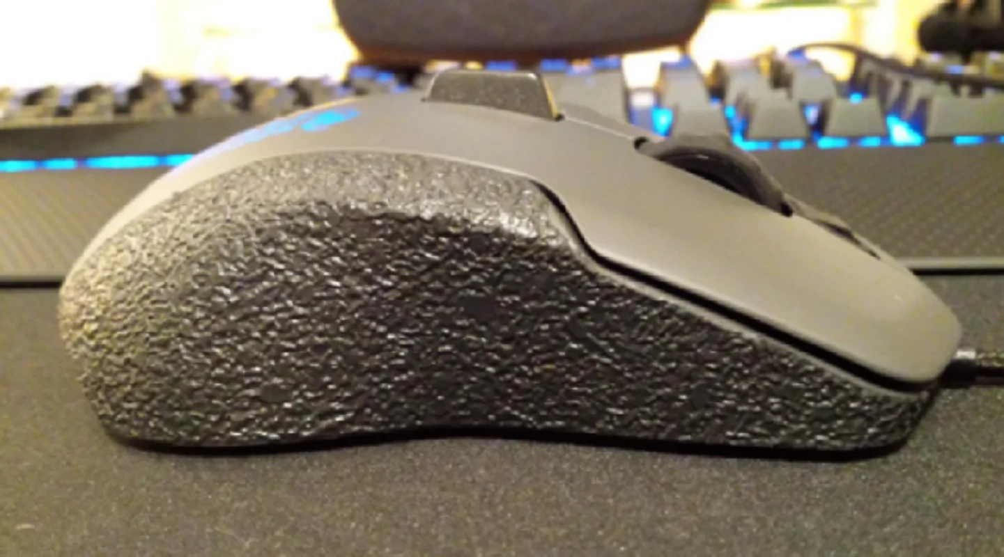 

Pistol Grips DIY Material, 5 x 7 Inch Sheet Works with Guns Knives Smartphones, Gaming Controllers & More