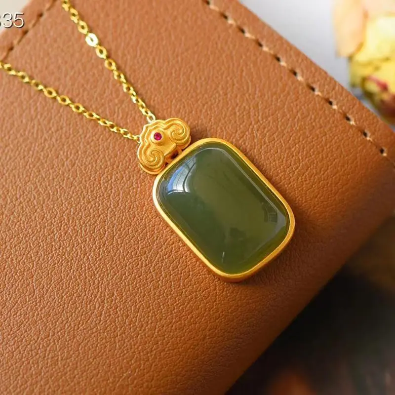 

Natural Hetian Jade S925 Sterling Silver Gray Jade Lucky Pendant Necklace Simple Vintage Silver Jewelry Pendant Ancient Gilding