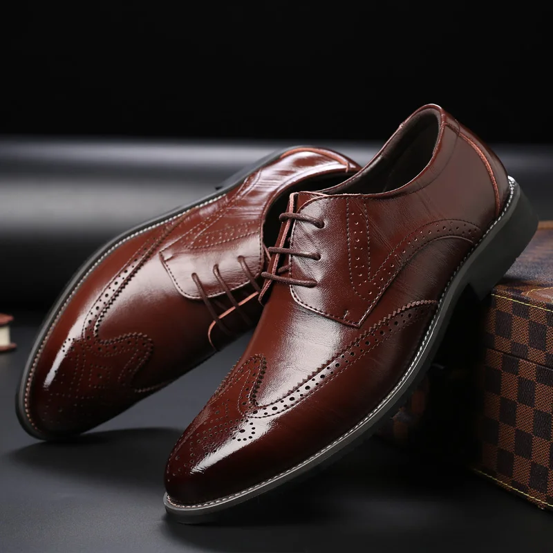 

2019 New Men Oxford Genuine Leather Dress Shoes Brogue Lace Up Flats Male Casual Shoes Black Brown Size 38-48