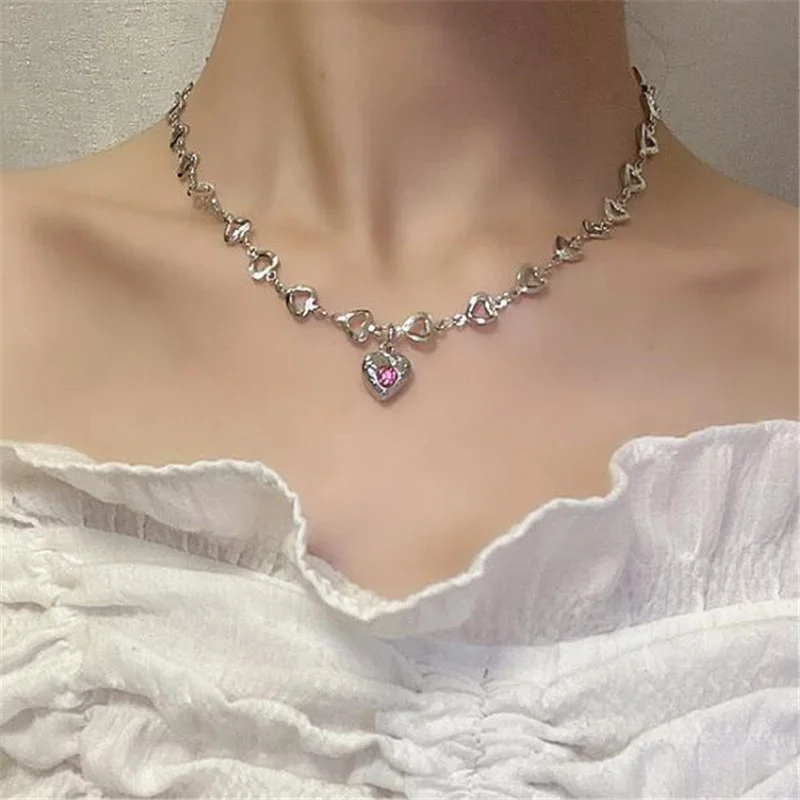 

Женская цепочка с подвеской в форме сердца, серебряного цвета