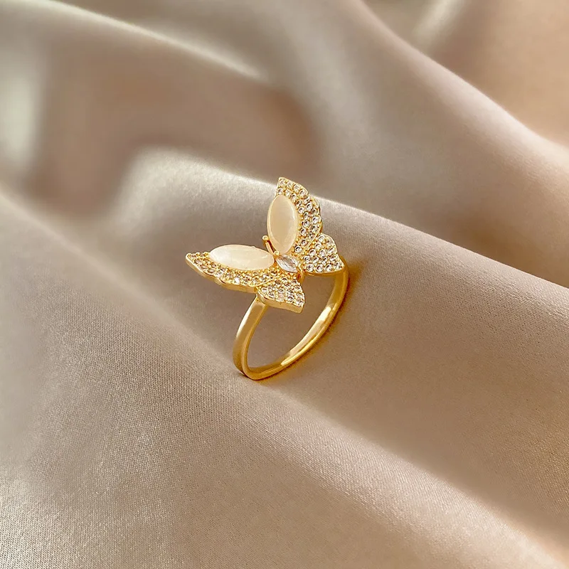 

South Korea's new fashion net red butterfly opening adjustable ring female personality design exquisite opal ring
