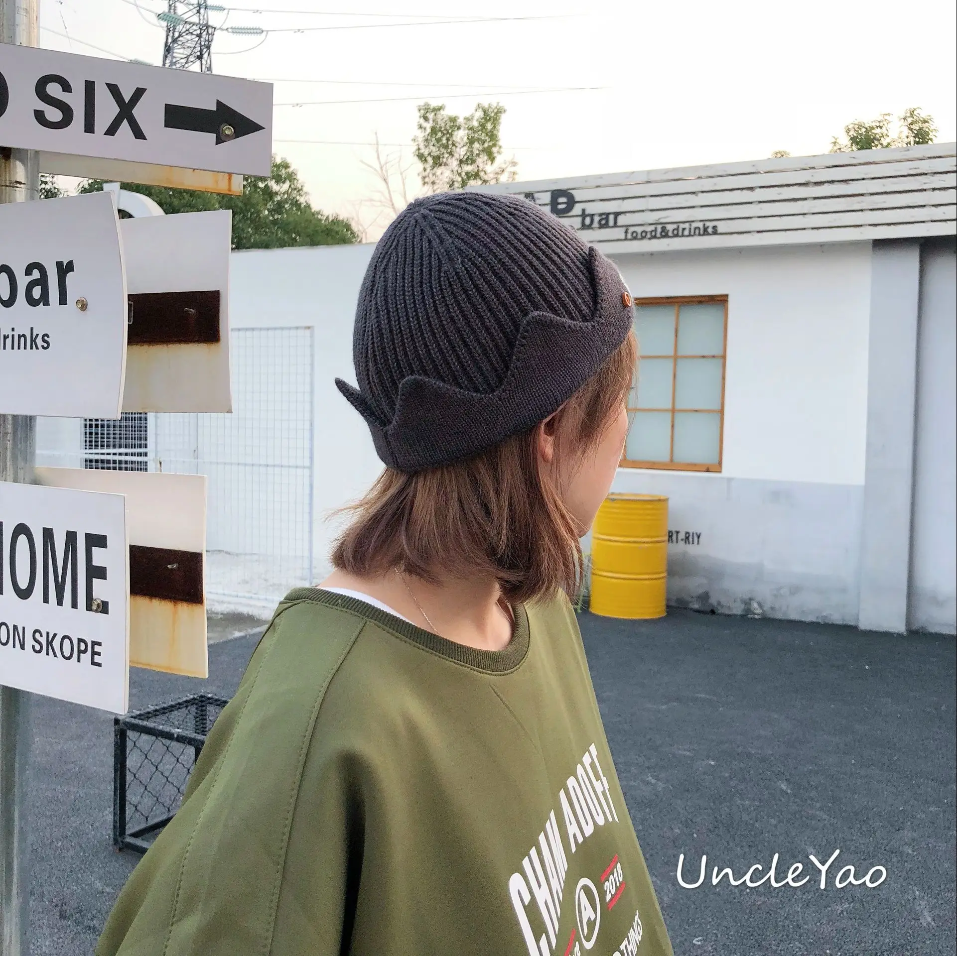 Женская Шапка бини с короной темно серая для костюмированной вечеринки|Женские