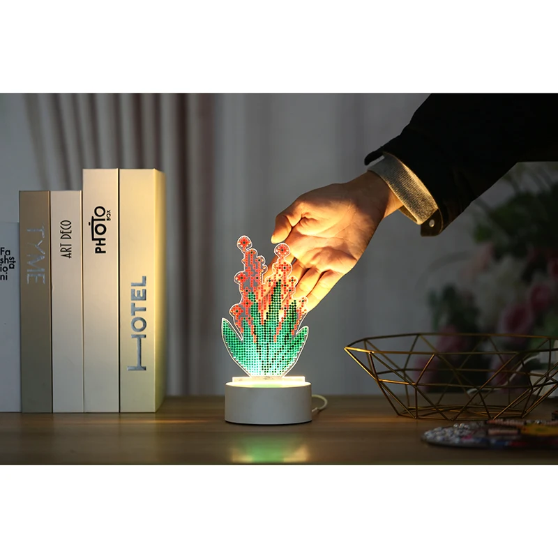 

2020 New 5D Diamond Painting LED Night Lamp Decorate Desk Light Cartoon Picture Rhinestones Handmade Gift