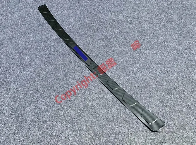 Защитная накладка на задний бампер из углеродного волокна для Toyota Rav4 2019 2020 |