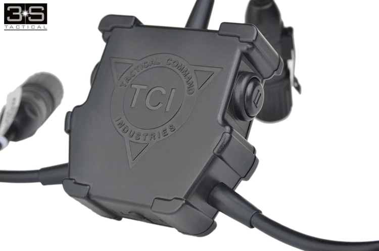 Аксессуары для гарнитуры Z-tactical R.3 U series dual PTT Kenwood коннектор страйкбола