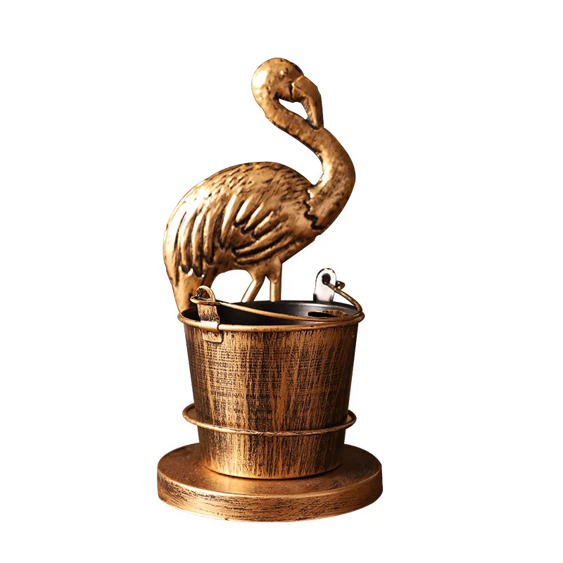 

The industrial wind iron art makes the old ashtray the creative iron art handmade flamingo shape ashtray bar prop placings