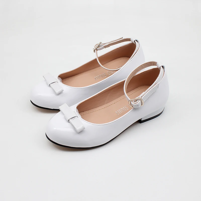 Новые брендовые модельные туфли на плоской подошве с ремешком щиколотке для