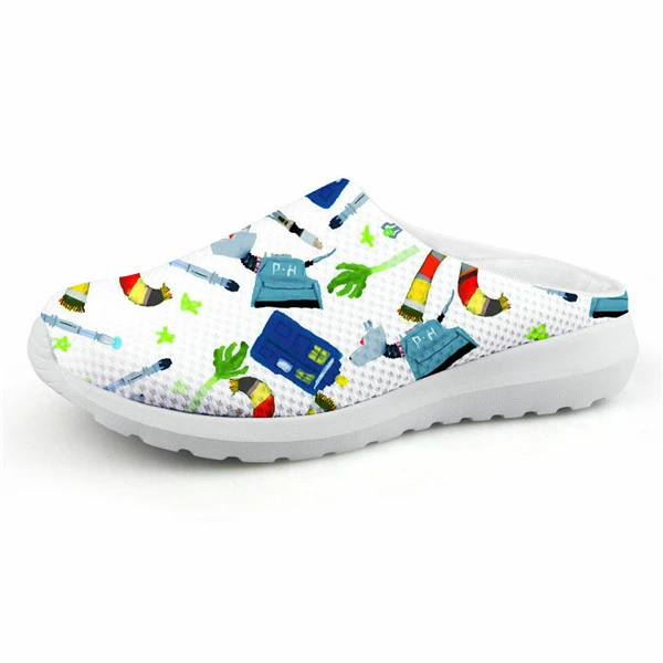 H5808CA ELVISWORDS Cartoon Nurse Print Slippers women Cute Medical Doctor Air Mesh Sandals Summer Casual Beach Flat shoes Zapatos Mujer - Цвет: H5808CA