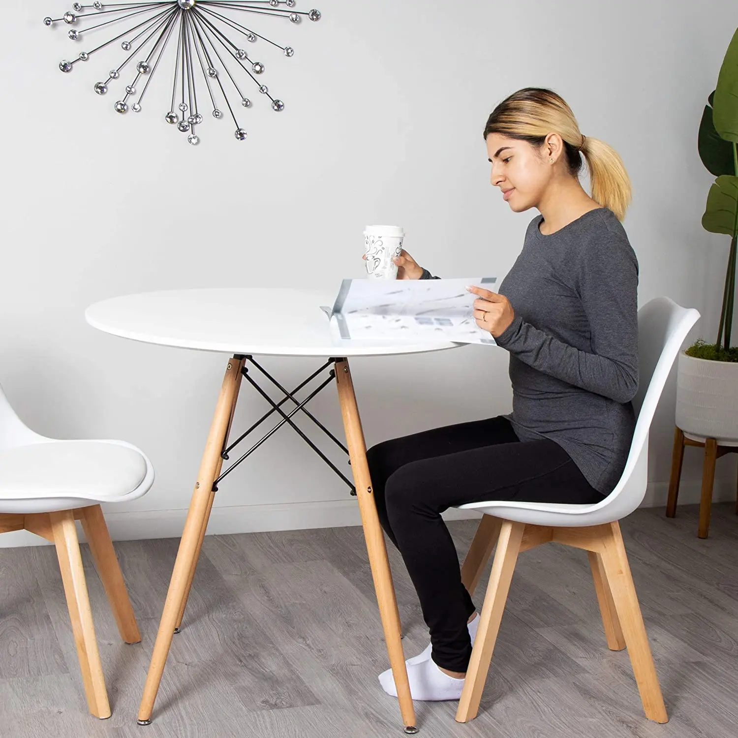 

Furgle Replica Dining Table Eiffel Side Table White Round Table Leisure Wooden Tea Table Office Conference Desk Kitchen Table