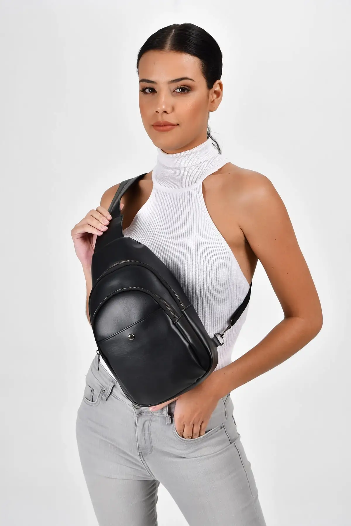 

Black Women Trok Detailed Two Compartment Waist Bag 10 RZ3006