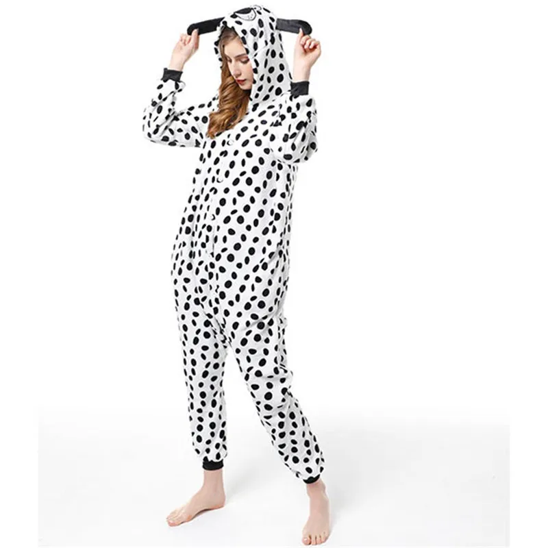 

2022 пижамы для мальчиков и девочек с изображением пятнистой собаки, комбинезоны с мультяшным рисунком, детская Аниме Пижама, зимние детские ...