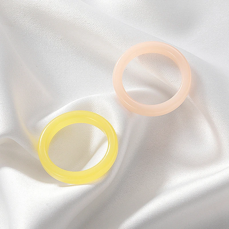 

2021 Summer Women Resin Ring Fashion Solid Color All-Match Finger Ring Knuckle Ring For Girl Women Party Finger Jewelry