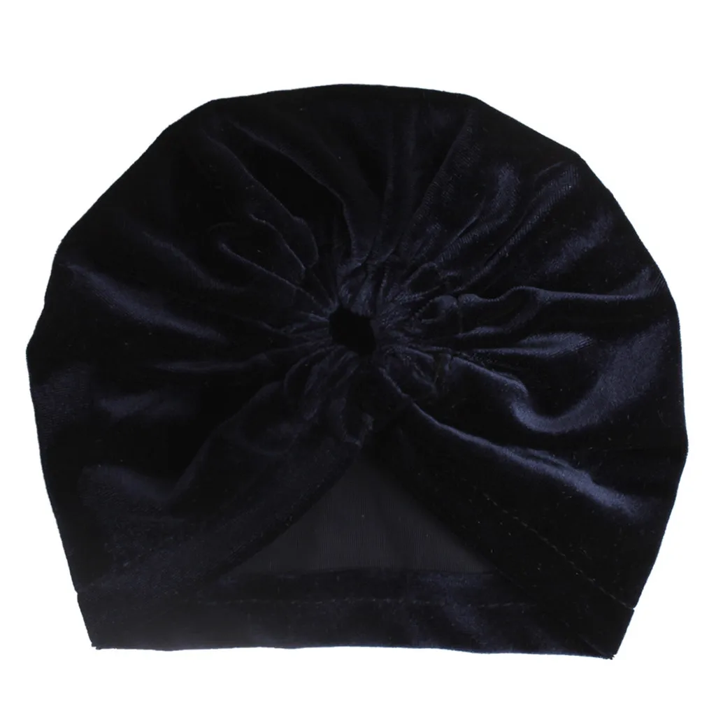 Детская шапка однотонная карамельного цвета для малышей детей маленьких