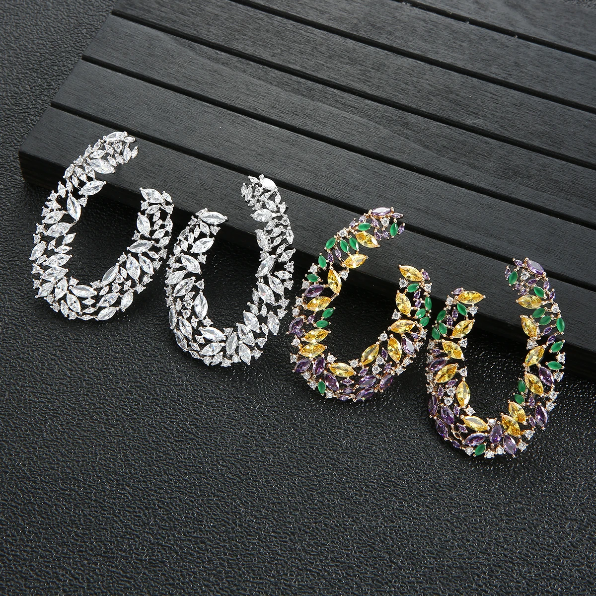 

Luxury Boho Flower Blossom AAA Cubic Zirconia Stud Earrings for Women Engagement Party Jewelry pendientes mujer moda E9632