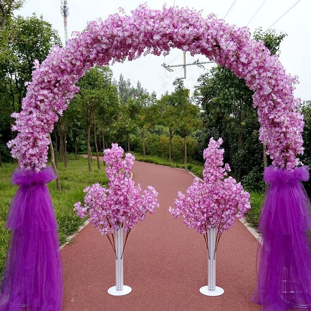 

Luxury Wedding Center Pieces Metal Wedding Arch Door Hanging Garland Flower Stand with Cherry Blossoms For Wedding Backdrop Prop