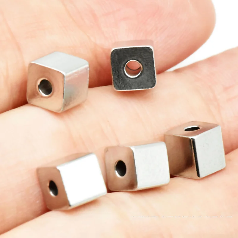 Aiovlo 50 шт./лот 3/4/5/6 мм Hole2mm Нержавеющая сталь кубические бусины-спейсеры Квадратные бусины для самостоятельного изготовления браслетов материал для изготовления ювелирных изделий