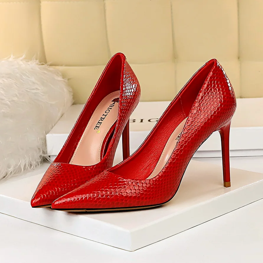 Пикантные туфли в европейском и американском стиле для ночного клуба на высоком