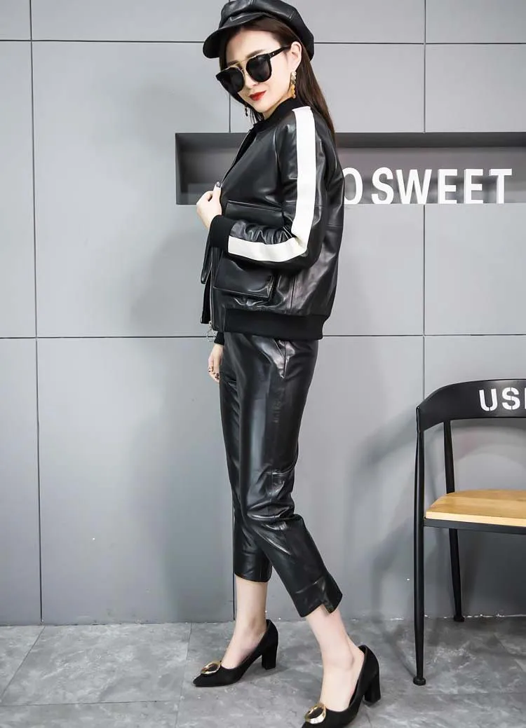 Женская куртка из натуральной овечьей кожи черно белая мотоциклетная в стиле