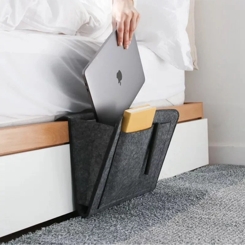 

Original design Nordic simple bedside hanging bag felt remote control flat bedroom bedroom sofa finishing storage bag
