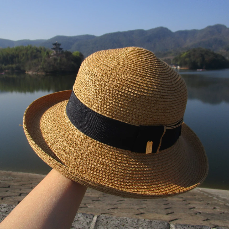 Шляпа Соломенная женская Пляжная с черным ремнем и защитой от УФ-лучей цвет хаки