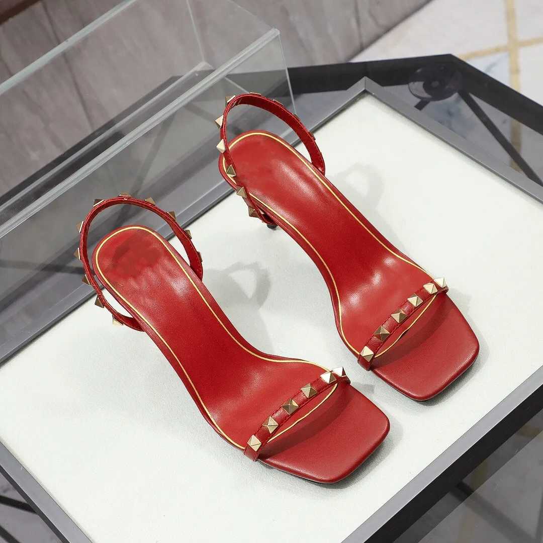 

2021 New Summer Fashion Design Weave Women Sandals Transparent Strange High heels Ladies Sandals Open Toe Shoes