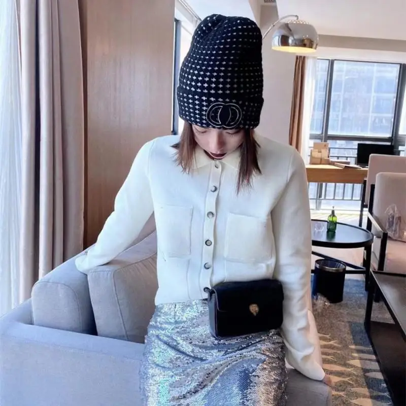 

ZHUOY Design C Letter Brand Winter Hat Wool and Rabbit Fur Solid Color Fashion Beanie Luxury Brand Women's and Men's Knitted Hat