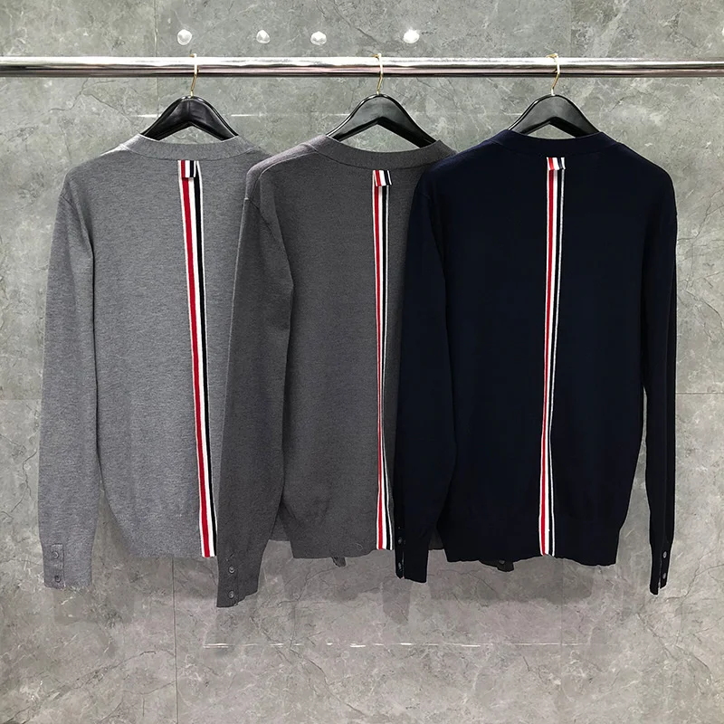 2021 Fashion Brand Sweaters Men Slim Fit V-Neck Cardigans Clothing Striped Wool Cotton Spring and Autumn Casual Coat