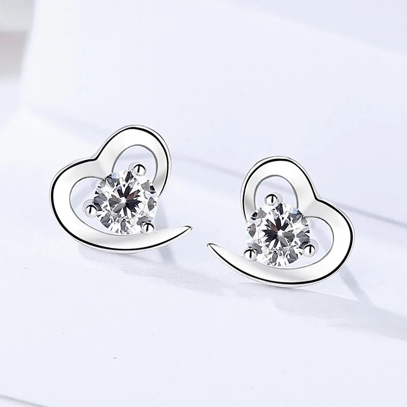 

Женские серебряные серьги в форме сердца