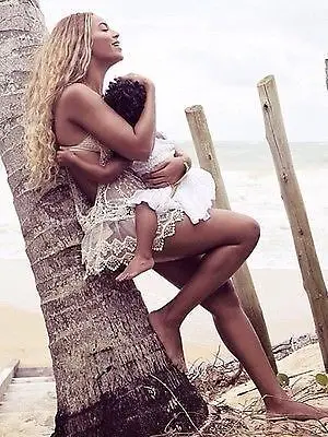 

Sexy Women Beach Dress Bathing Swimwear Cover-Ups Summer Bikini Women Suit Lace Crochet Sunshade Beach White Perspective Dress