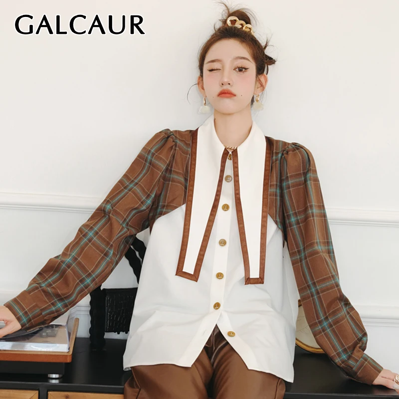 

Блузка женская клетчатая составного кроя с отложным воротником и длинным рукавом