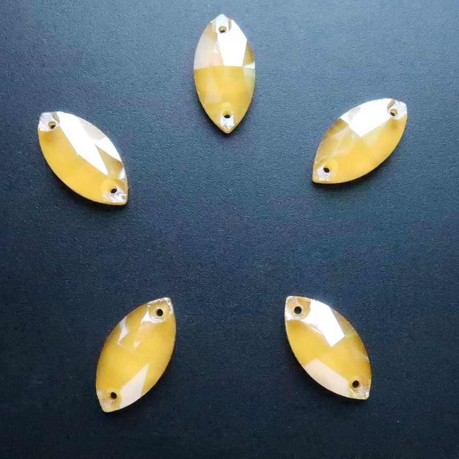 Желе ярких цветов с плоской задней частью двумя отверстиями 6 размеров Наветт