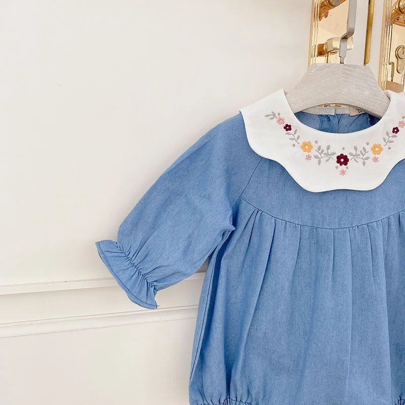 

Spring and Autumn New 3-36M Baby Girls Cute Embroidered Round Neck Triangle Romper Infant Soft Long Sleeve Outing Clothes